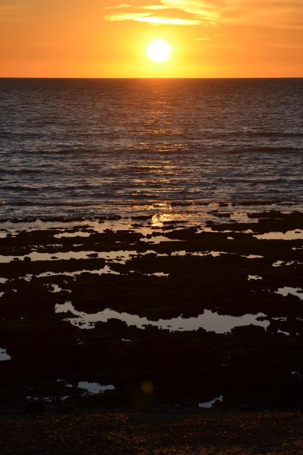 Ballena Paraiso ロタ エクステリア 写真